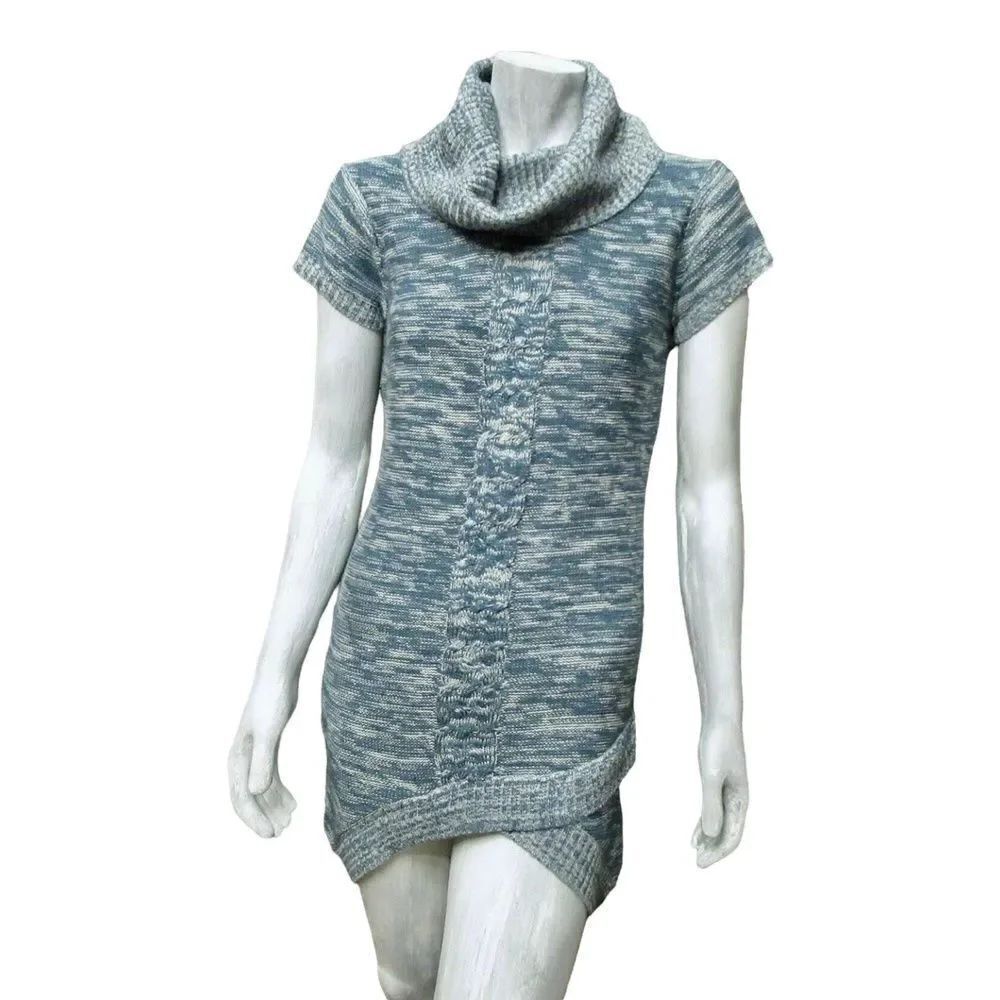 Made for Me to Look Amazing Womens Sweater Blue Short Sleeve Cowl Neck L Jrs New